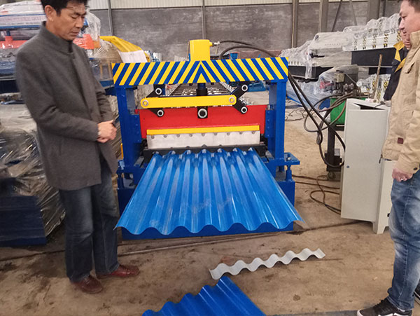 780大圓弧壓瓦機(jī) 780大圓弧壓瓦機(jī)